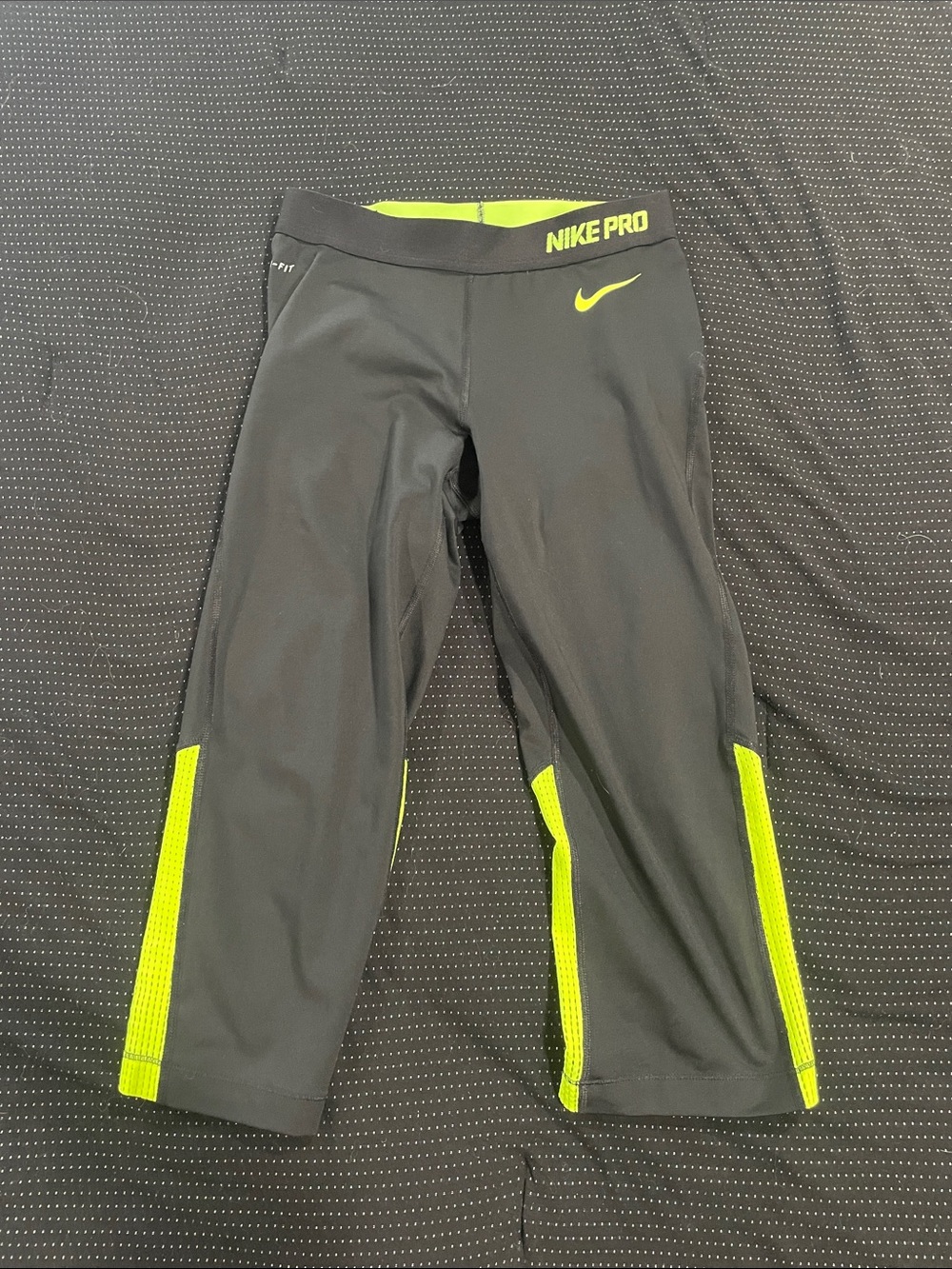 Nike Black Calf Length Leggings with Neon Yellow Accents